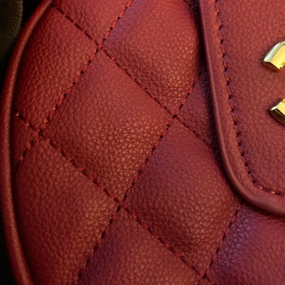 ⚠️FAKE⚠️. Not real Chanel - Picture 8 of 10